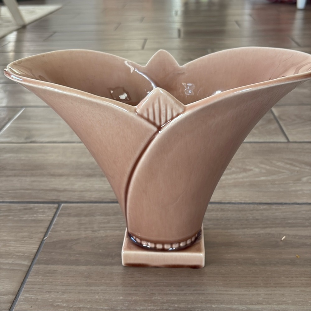 Mid Century Rookwood Art Deco Pottery Flared Footed Fan Vase 6816A 11" Mauve